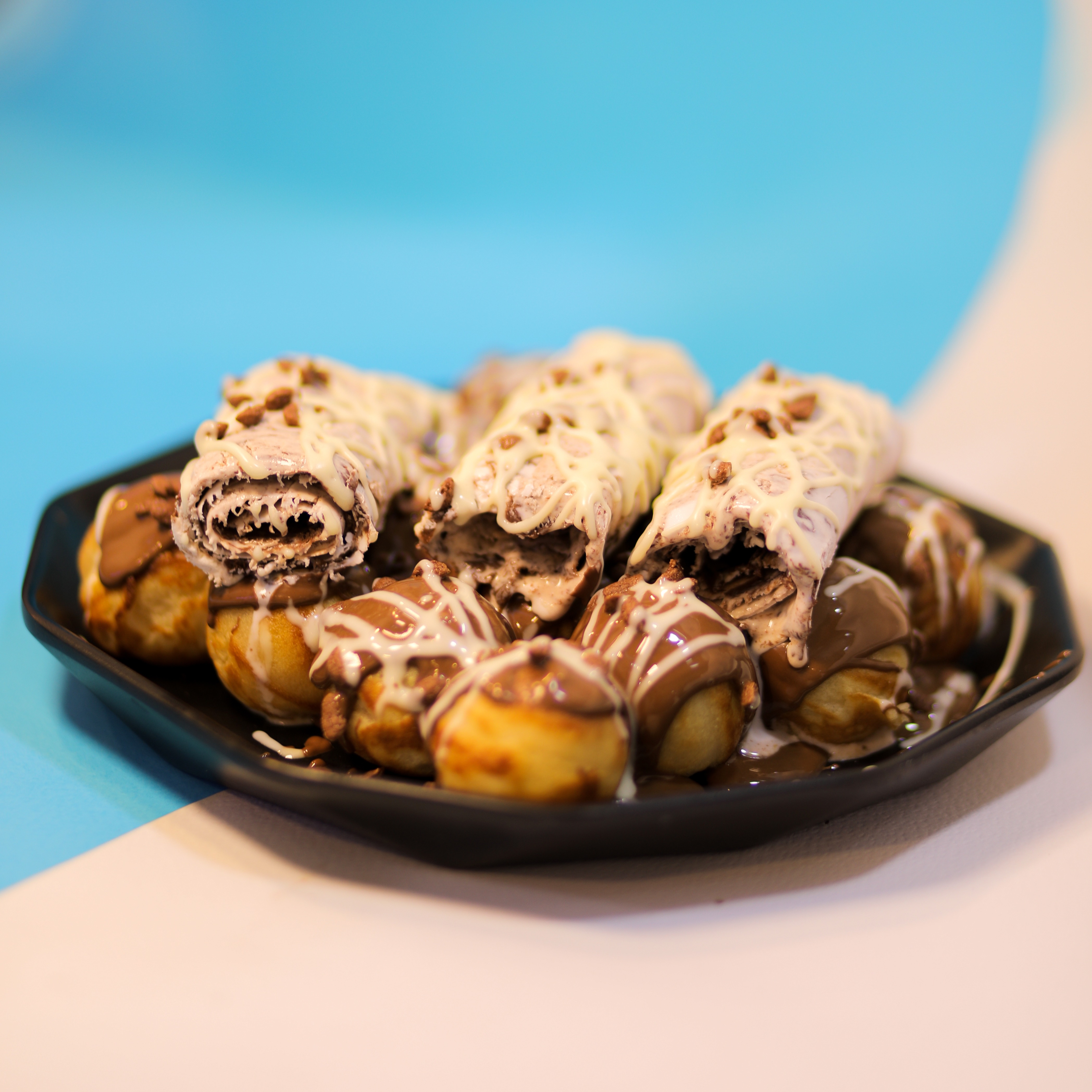 Large share roll