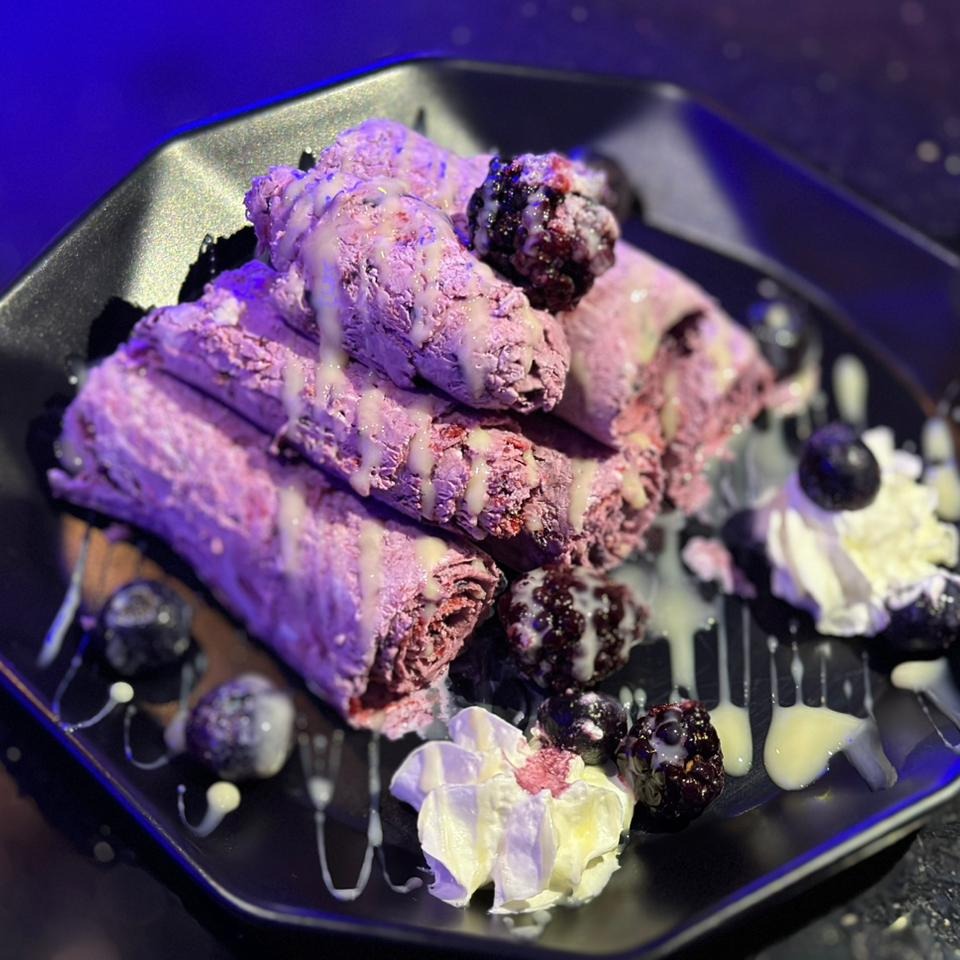 berry roll