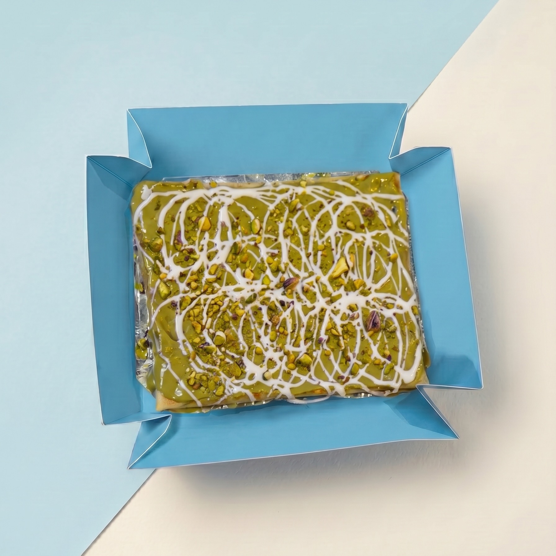 Pistachio crepe